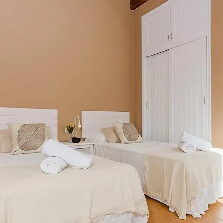 Ullastres Villa *